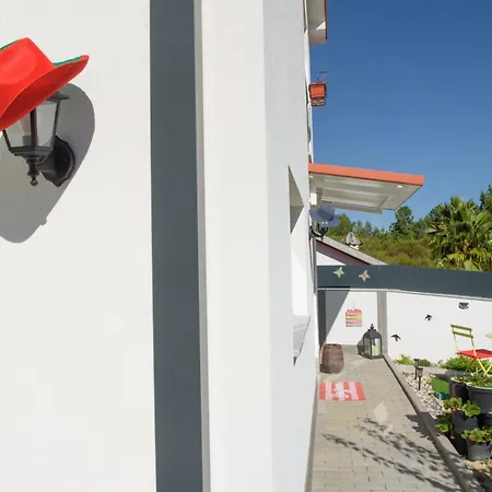 A Casa Da Mariazinha Paris * Paredes de Viadores